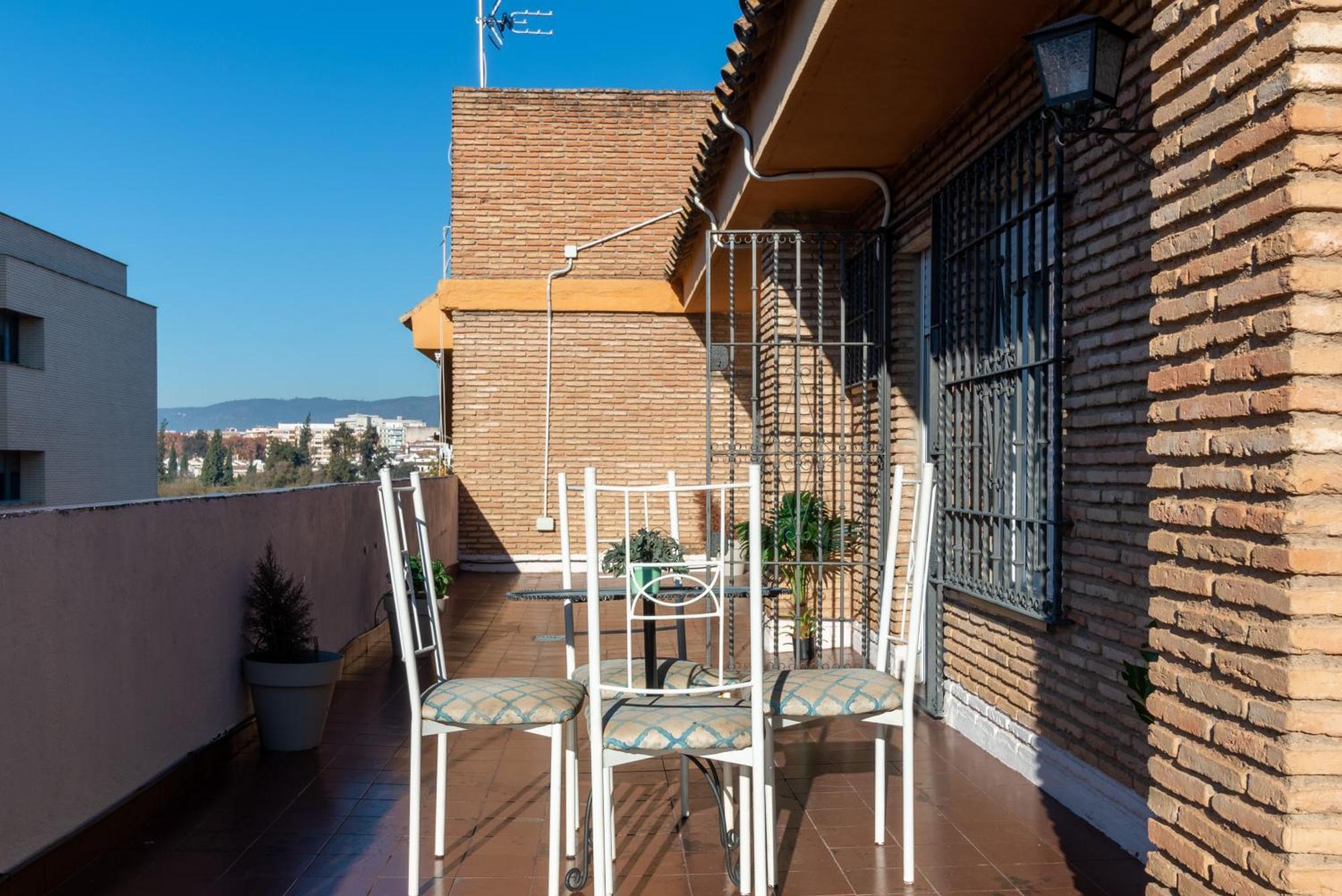 Atico Puente Romano Parking Gratuito 코르도바 외부 사진